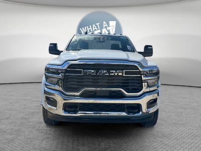 2027 RAM 5500 Big Horn DRW 4x4 / 6.7L Diesel / 120" CA Chassis