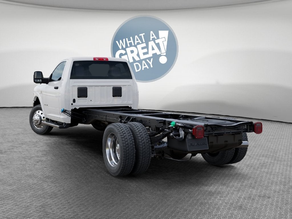 2027 RAM 5500 Big Horn DRW 4x4 / 6.7L Diesel / 20' Steel Rollback