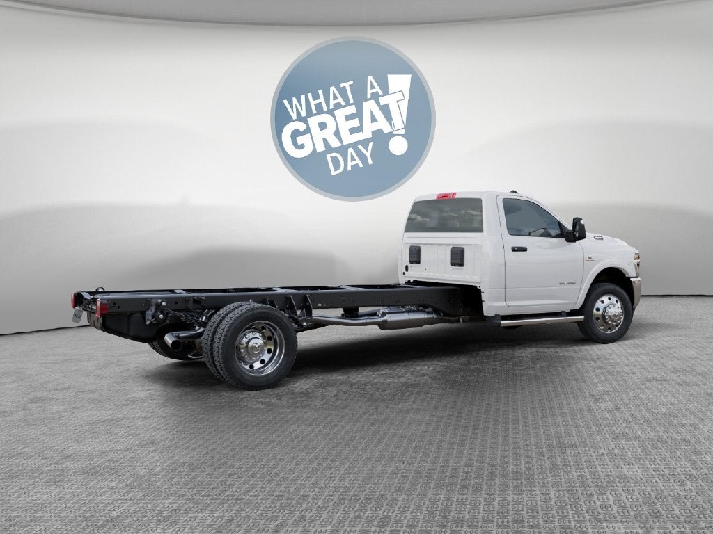2027 RAM 5500 Big Horn DRW 4x4 / 6.7L Diesel / 20' Steel Rollback