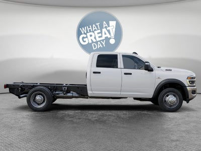 2027 RAM 5500 Tradesman DRW 4x4 / 6.7L Diesel / 60" CA Chassis