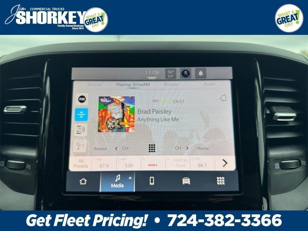 2026 RAM 5500 Tradesman DRW 4x4 / 6.7L Diesel / 11' Service Body