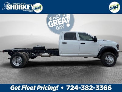2026 RAM 5500 Tradesman DRW 4x4 / 6.7L Diesel / 11' Service Body