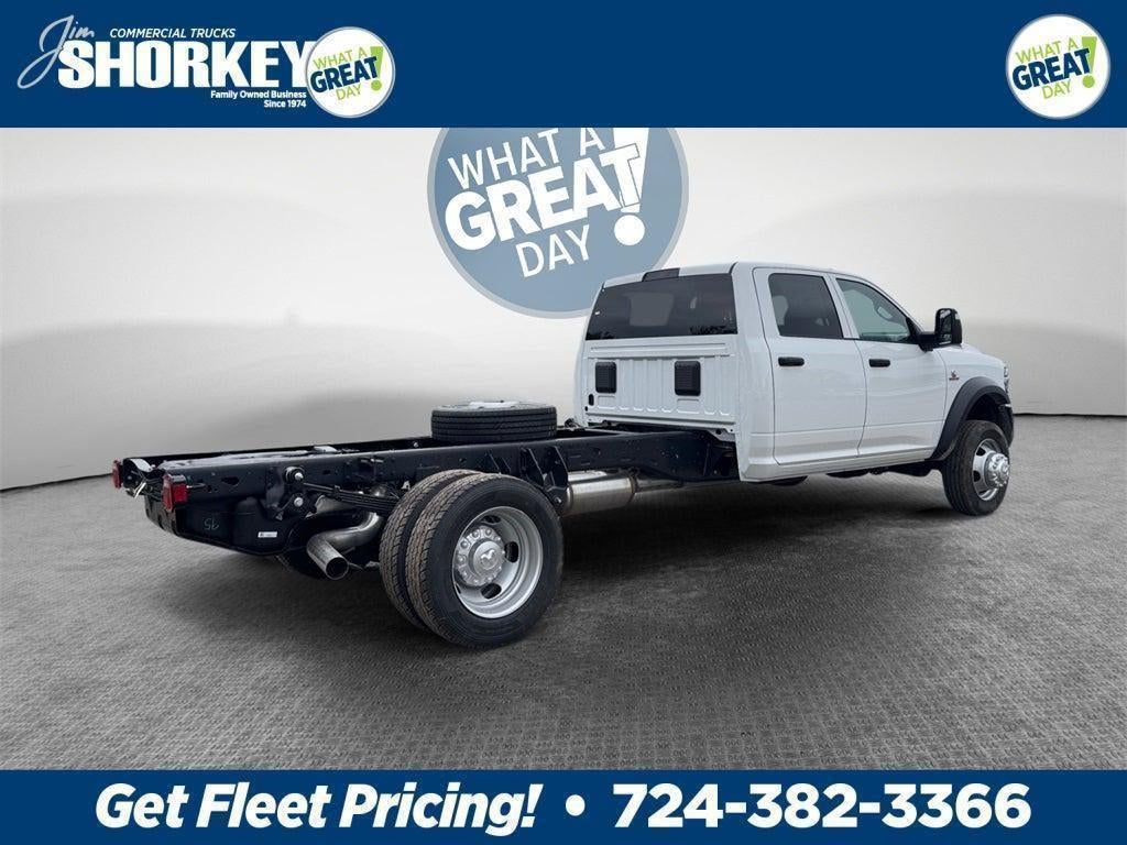 2026 RAM 5500 Tradesman DRW 4x4 / 6.7L Diesel / 11' Service Body