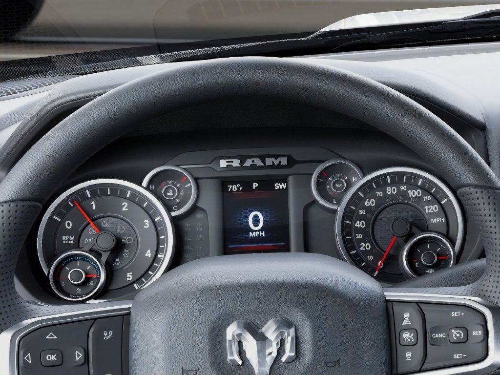 2027 RAM 5500 Tradesman DRW 4x4 / 6.7L Diesel / 84" CA Chassis