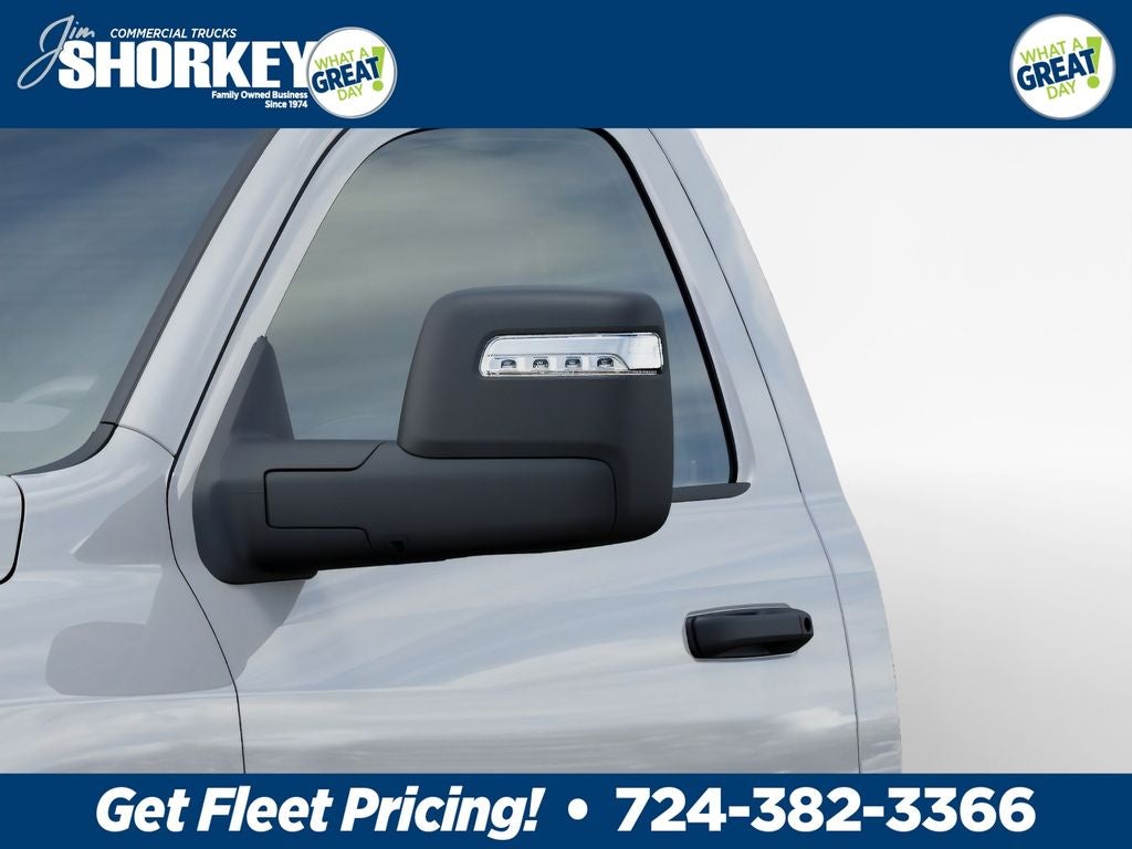 2026 RAM 3500 Tradesman DRW 4x4 / 6.4L V8 / 60" CA Chassis