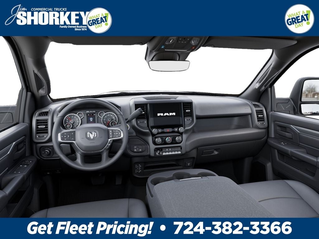 2026 RAM 3500 Tradesman DRW 4x4 / 6.4L V8 / 60" CA Chassis