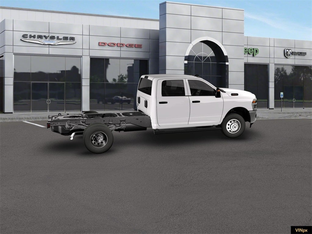 2026 RAM 3500 Tradesman DRW 4x4 / 6.4L Hemi / 9' Service Body