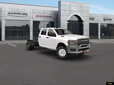 2026 RAM 3500 Tradesman DRW 4x4 / 6.4L Hemi / 9' Service Body