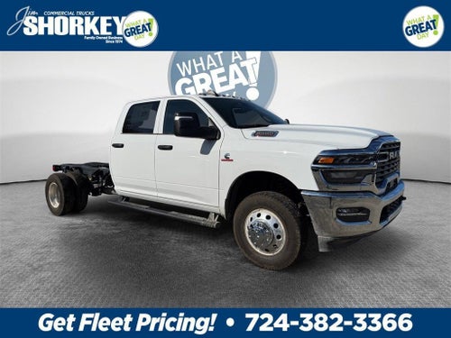 2026 RAM 3500 Tradesman DRW 4x4 / 6.7L Diesel / 9' Service Body